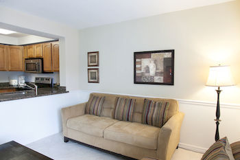 Colindale Apartments Williams Town Екстер'єр фото